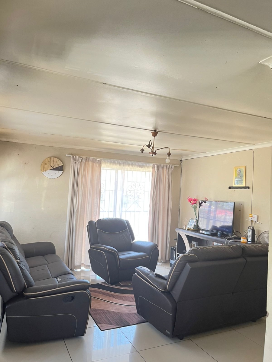3 Bedroom Property for Sale in Mdantsane Nu 17 Eastern Cape